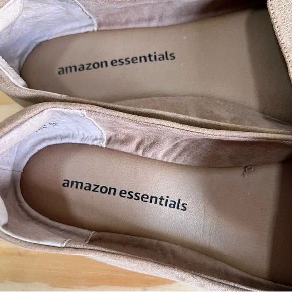 Amazon Essentials Tan Beige Suede Leather Women’s Flats‎ 7 - Picture 4 of 9